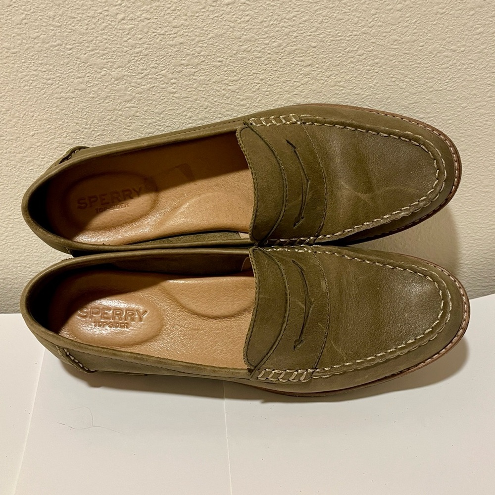 Women’s Sperry Leather Penny Loafers Greenish Khaki Color Size 8.5 - Picture 4 of 7